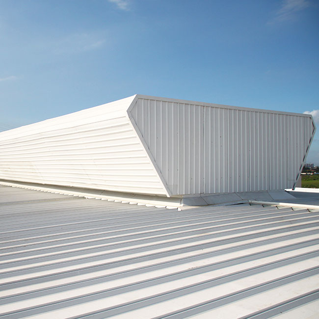 Ventiladores de cumbrera solar de sofito sin entrada